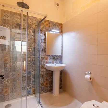 Nadurija, So Gozitan + Pool - Happy * Nadur