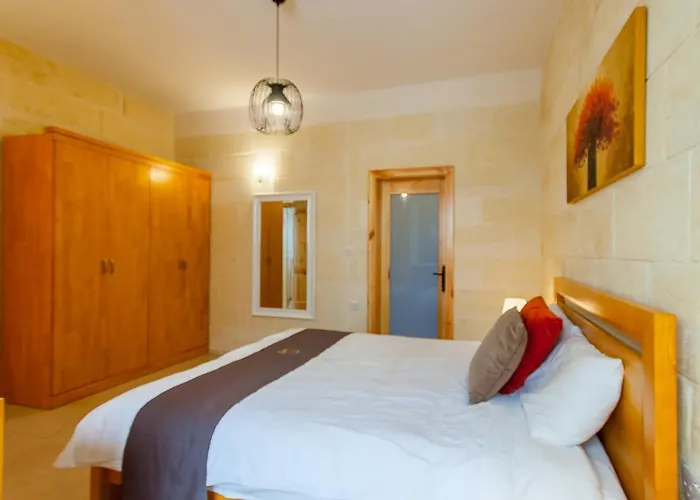 Nadurija, So Gozitan + Pool - Happy * Nadur