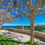 Nadurija, So Gozitan + Pool - Happy Дом отдыха Надур