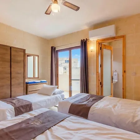 Nadurija, So Gozitan + Pool - Happy Сasa de vacaciones Nadur