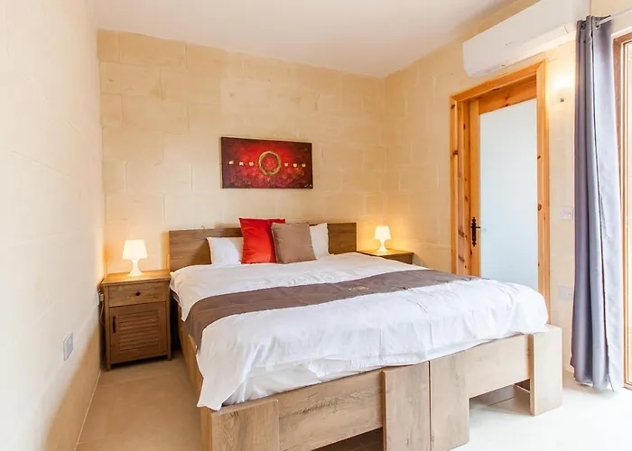 Nadurija, So Gozitan + Pool - Happy Dom wakacyjny