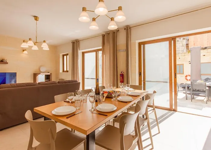 Nadurija, So Gozitan + Pool - Happy