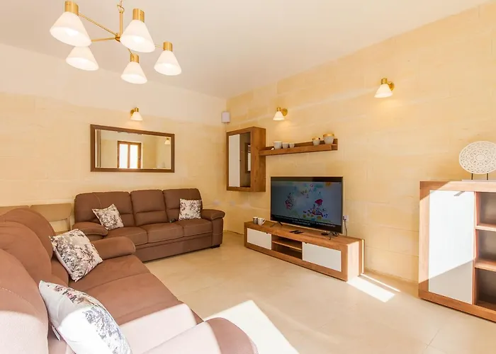 Nadurija, So Gozitan + Pool - Happy Dom wakacyjny *